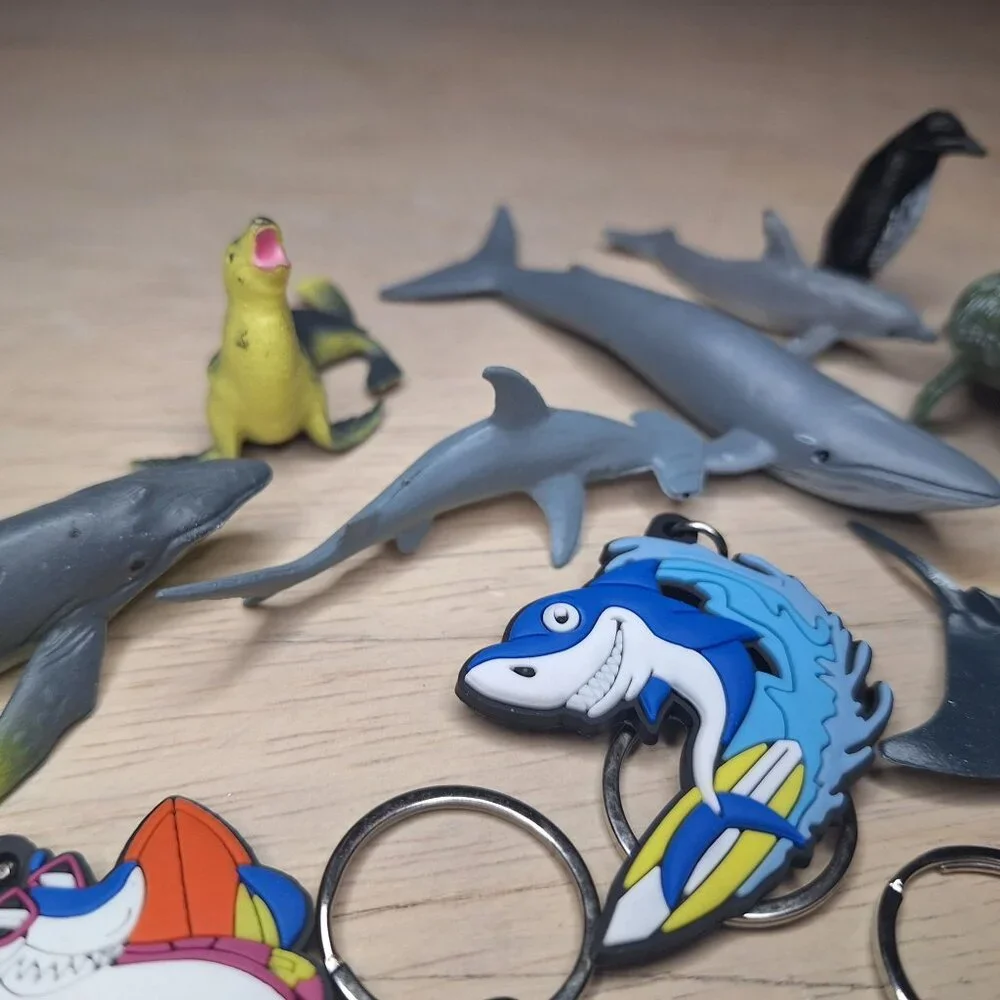 Shark Kids Party Favor Set Keychains Boxes Tattoos‎ Toy Whale Sea Life Animals
